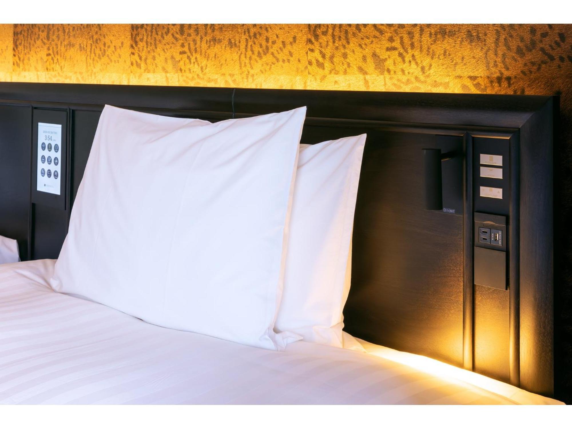 Liber Hotel Osaka Exterior photo